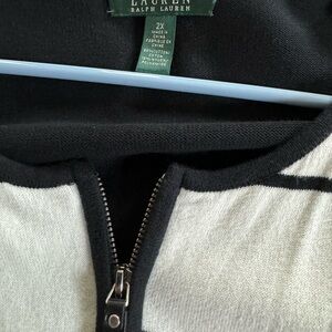 Beautiful Ralph Loren long sleeve sweater